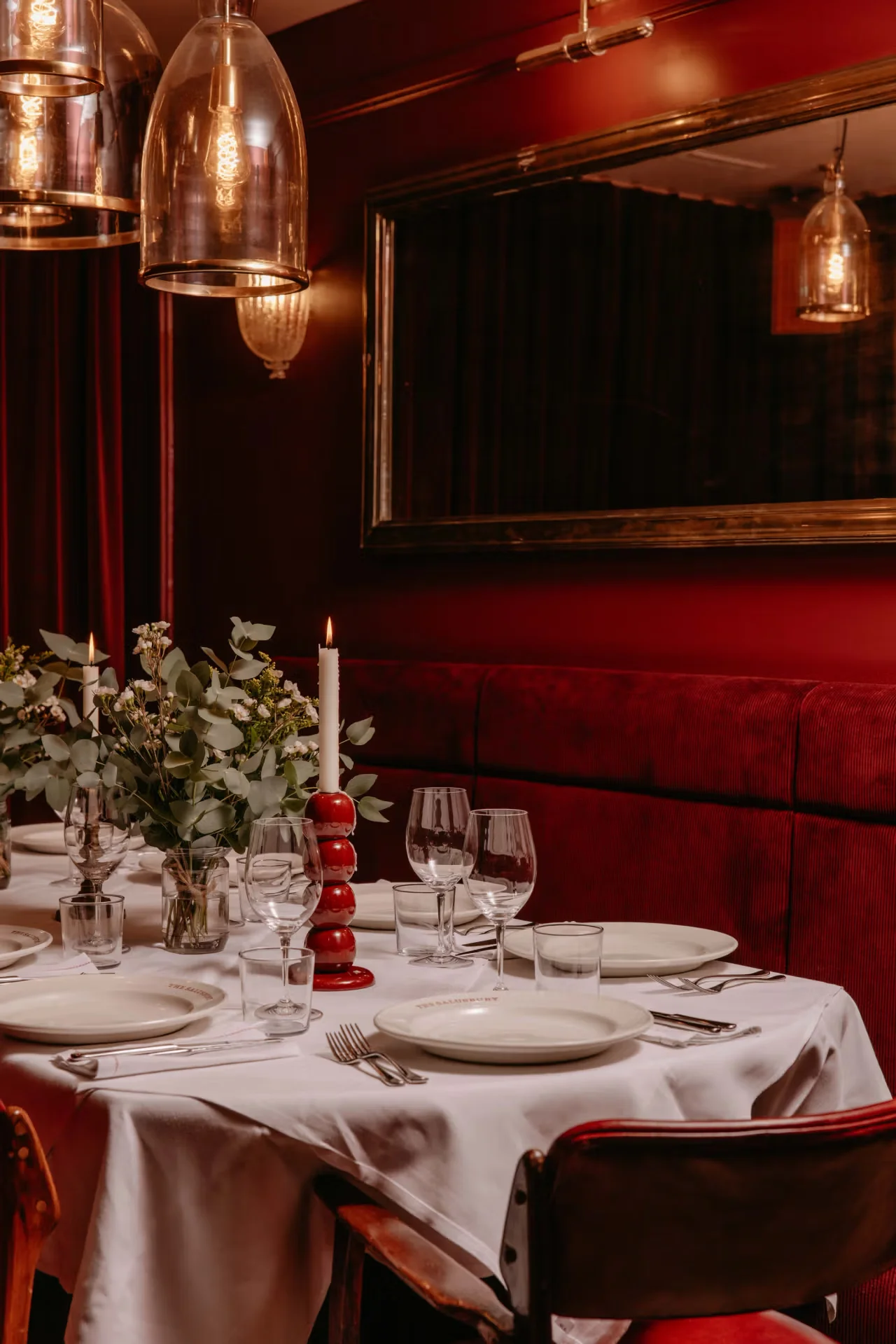 Candlelit Dinner? Romance? Wine?